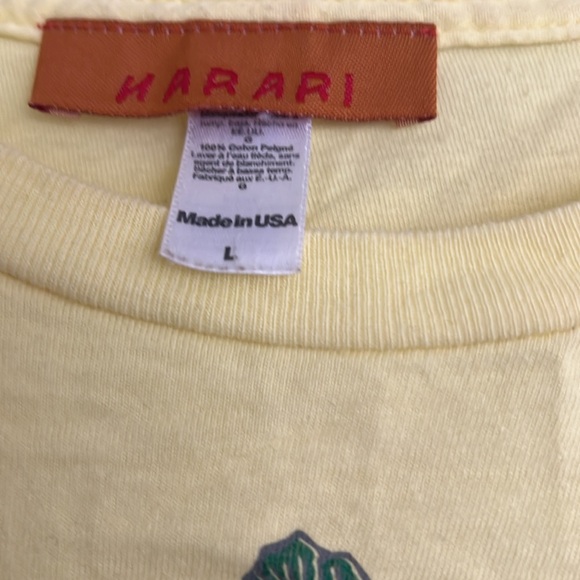 Pretty yellow t shirt by Harari - Picture 2 of 2